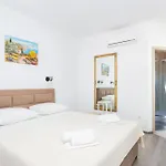 Сasa de vacaciones Seaside House With A Swimming Pool Businci - Ciovo - 11882 Trogir