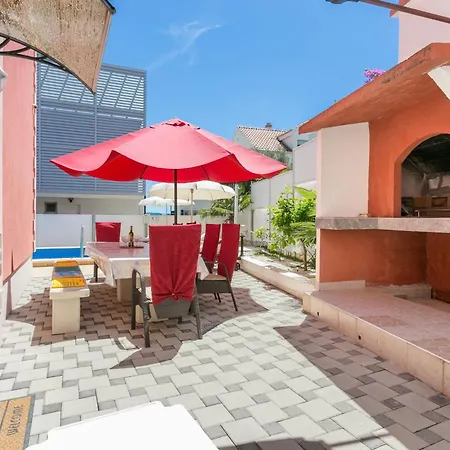 Seaside House With A Swimming Pool Businci, Ciovo - 11882 Трогир