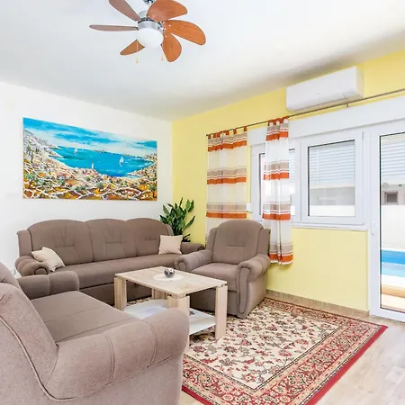 Holiday home Seaside House With A Swimming Pool Businci, Ciovo - 11882