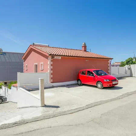 Дом отдыха Seaside House With A Swimming Pool Businci, Ciovo - 11882 *